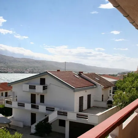 Apartments By The Sea Pag - 532