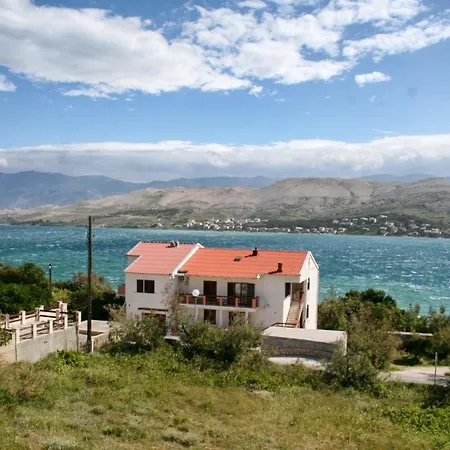 Apartments By The Sea Pag - 532 Pag Town