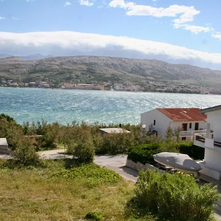 Lägenhet By The Sea Pag - 532 Pag Town